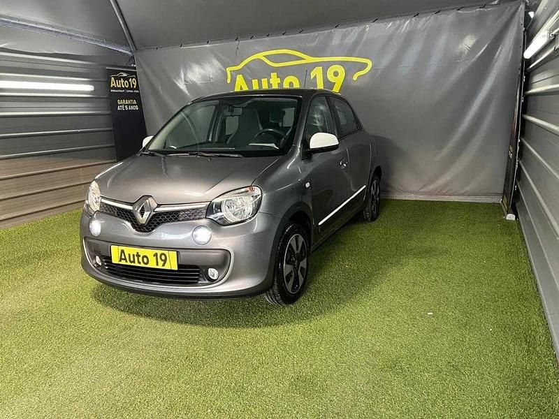 Usado Renault Twingo 70 HP (51 kW) 2017 Cinzento Citadino