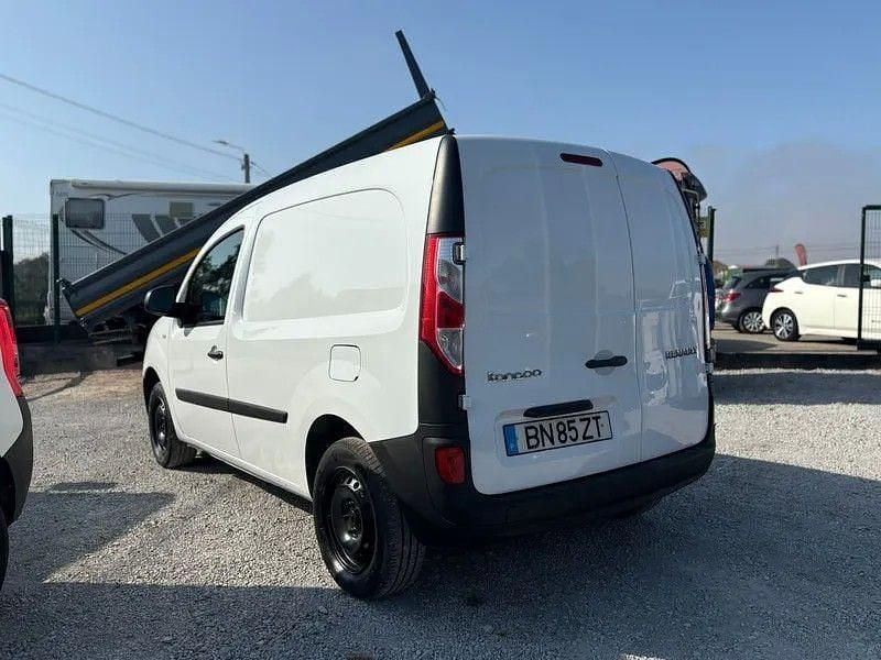 Usado Renault Kangoo 44 kW (60 HP) 2018 Branco Monovolume