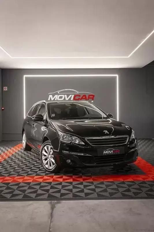 Usado Peugeot 308 Style 100 HP (73 kW) 2015 Preto Carrinha