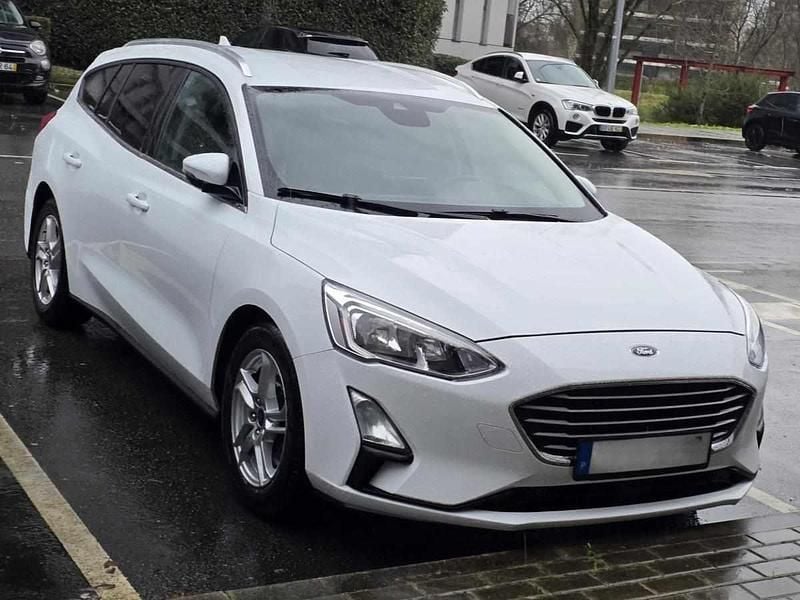 Usado Ford Focus 120 HP (88 kW) 2019 Branco Citadino
