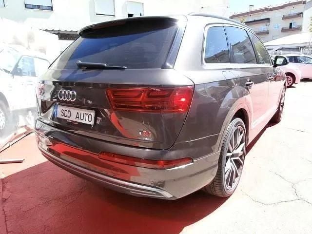 Usado Audi Q7 374 HP (275 kW) 2016 Castanho SUV