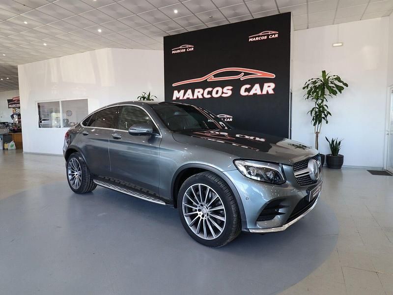 Cinza Usado 2016 Mercedes GLC220 Coupé | € 39.900 - Imagem 1/4