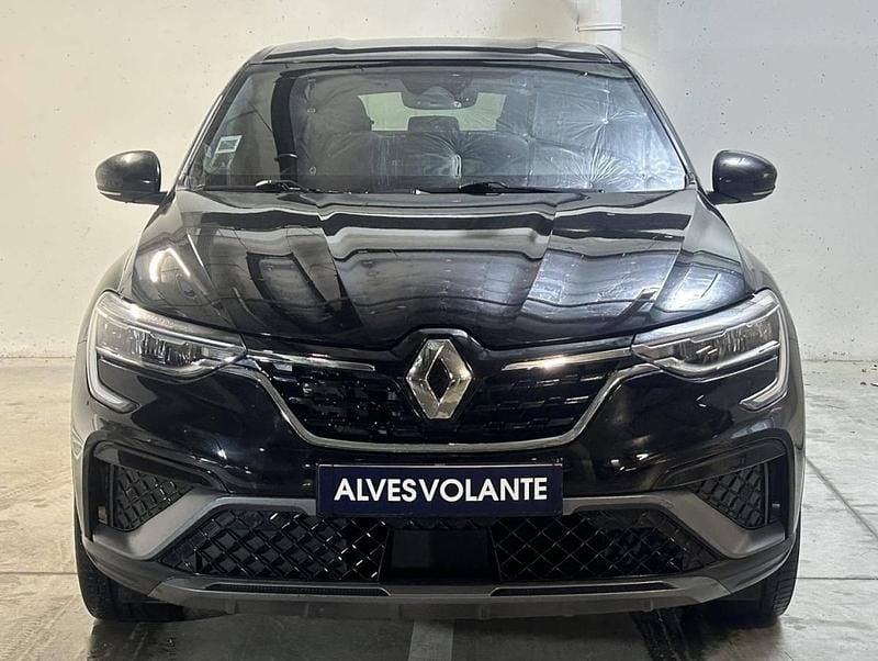 Usado Renault Arkana 143 HP (105 kW) 2021 Preto SUV