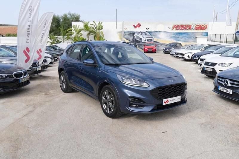 Azul Usado 2022 Ford Kuga SUV | € 20.950 (Preço justo) - Imagem 1/4