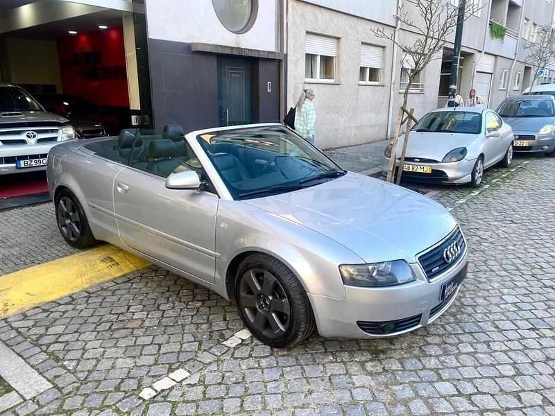 Usado Audi A4 163 HP (119 kW) 2003 Cinzento