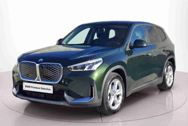Vermelho Usado 2024 BMW iX1 Performance SUV | € 46.900 (Bom preço) - Imagem 1/4