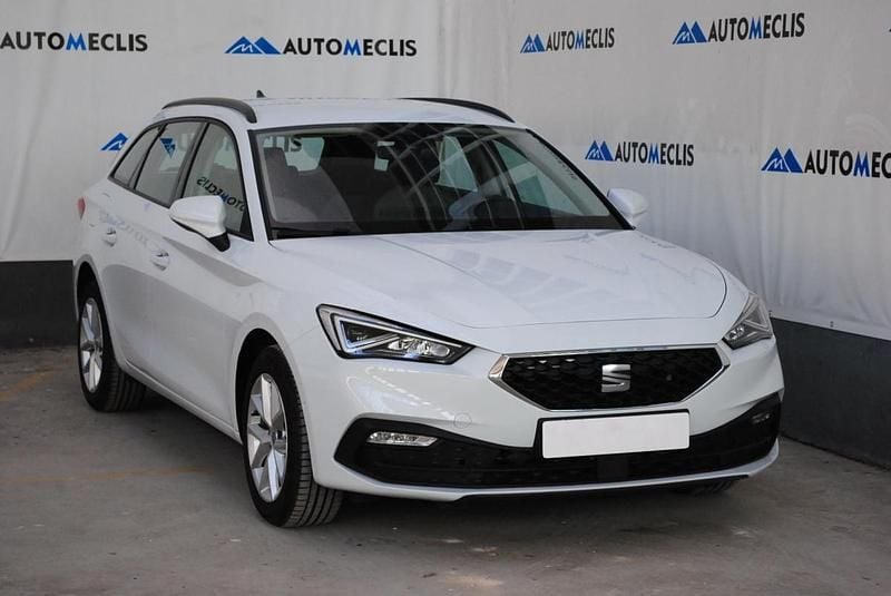 Usado Seat Leon ST 115 HP (84 kW) 2022 Branco Carrinha