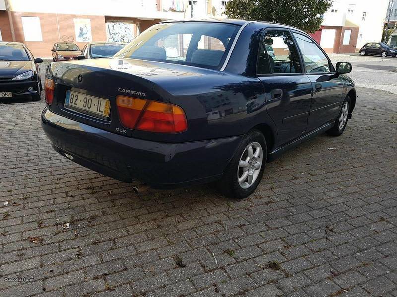 Vendido Mitsubishi Carisma GLS 97 Carros usados para venda