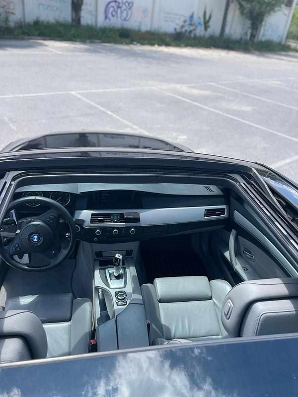 Preto Usado 2009 BMW 520 Sedan | € 10.800 (Preço justo) - Imagem 1/4