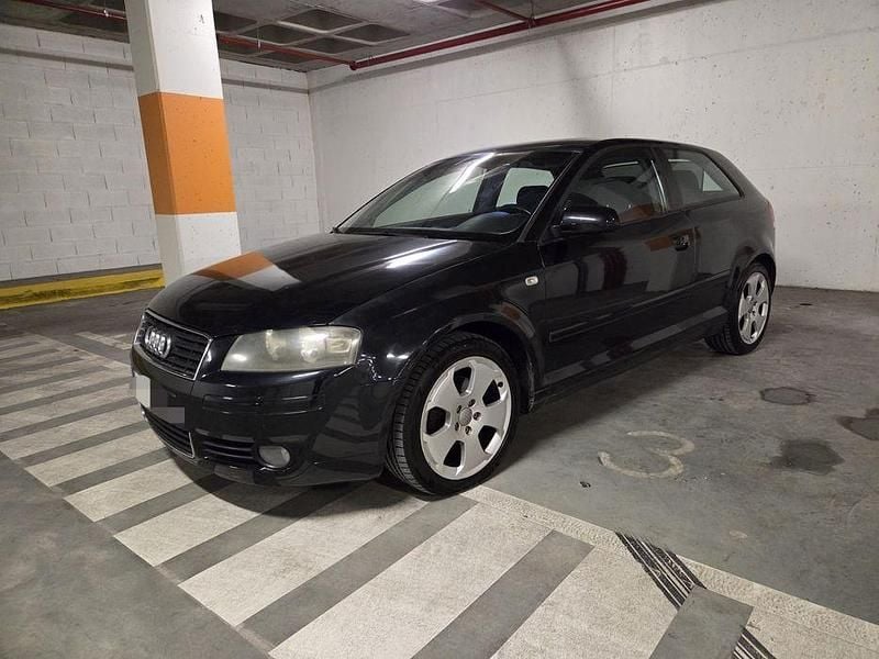 Usado Audi A3 Sport 140 HP (102 kW) 2004 Citadino