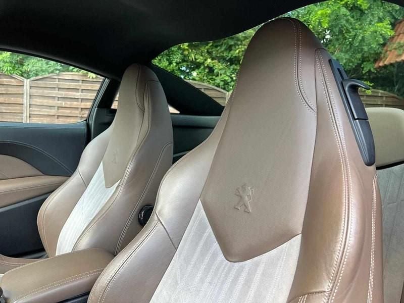 Usado Peugeot RCZ 200 HP (147 kW) 2013 Outra Coupé