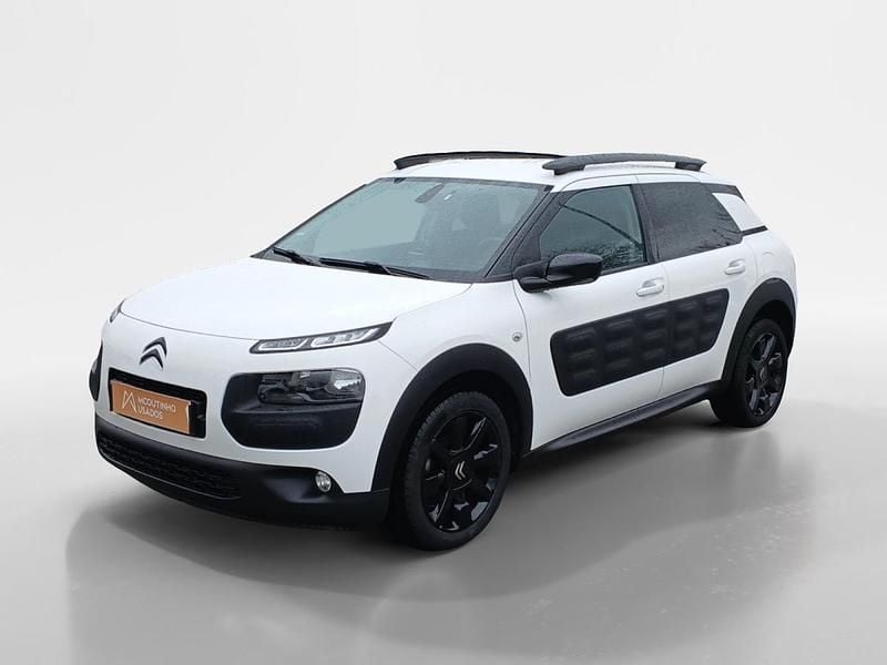 Branco Usado 2015 Citroën C4 Cactus Citadino | € 10.299 (Bom preço) - Imagem 1/4