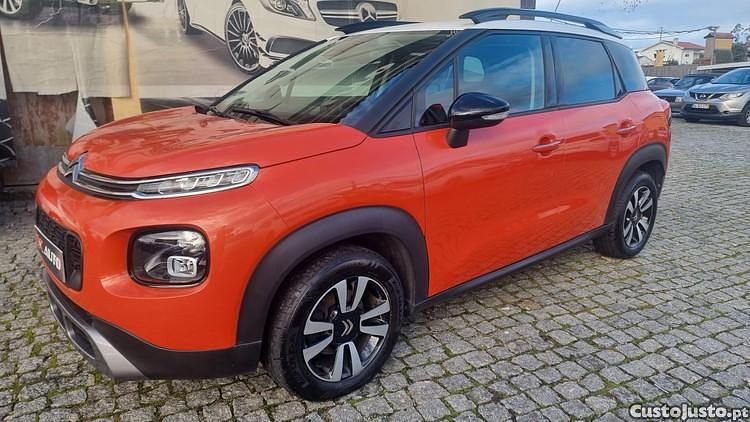 Vermelho Usado 2017 Citroën C3 Feel Citadino | € 13.750 (Caro) - Imagem 1/1
