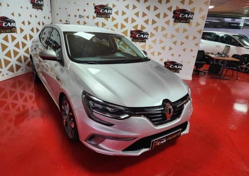 Cinzento Usado 2019 Renault Mégane GT Line GT-Line | € 19.499 (Preço elevado) - Imagem 1/4