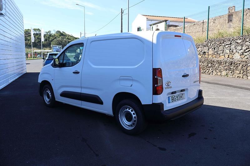 Usado Toyota Proace City City 100 HP (73 kW) 2024 Branco (sólida) Monovolume