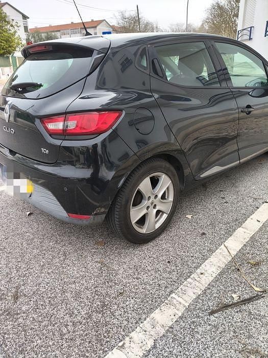 Usado Renault Clio IV 100 HP (73 kW) 2014 Sedan