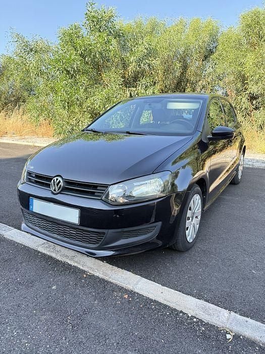 Usado 2010 VW Polo S Sedan | € 7.000 (Preço justo) - Imagem 1/4