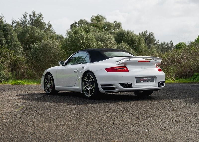 Usado Porsche 997 Turbo 480 HP (353 kW) 2008 Branco Cabrios