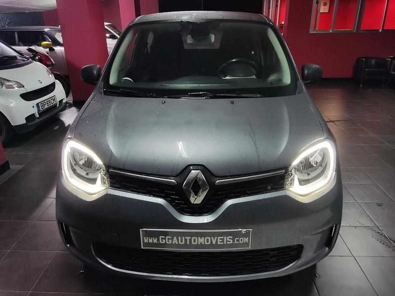 Cinza escuro Usado 2021 Renault Twingo Techno Citadino | € 9.900 (Super Preço) - Imagem 1/4