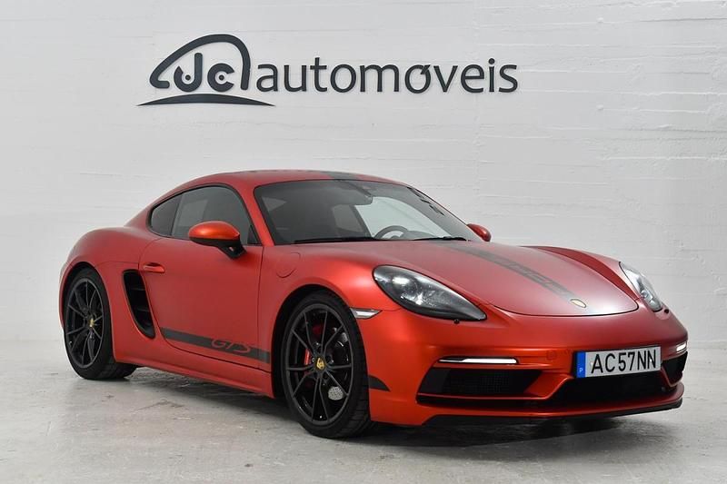 Vermelho Usado 2019 Porsche 718 Coupé | € 77.500 - Imagem 1/4
