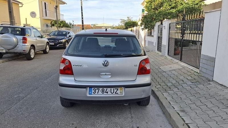 Usado VW Polo 65 HP (47 kW) 2003 Sedan