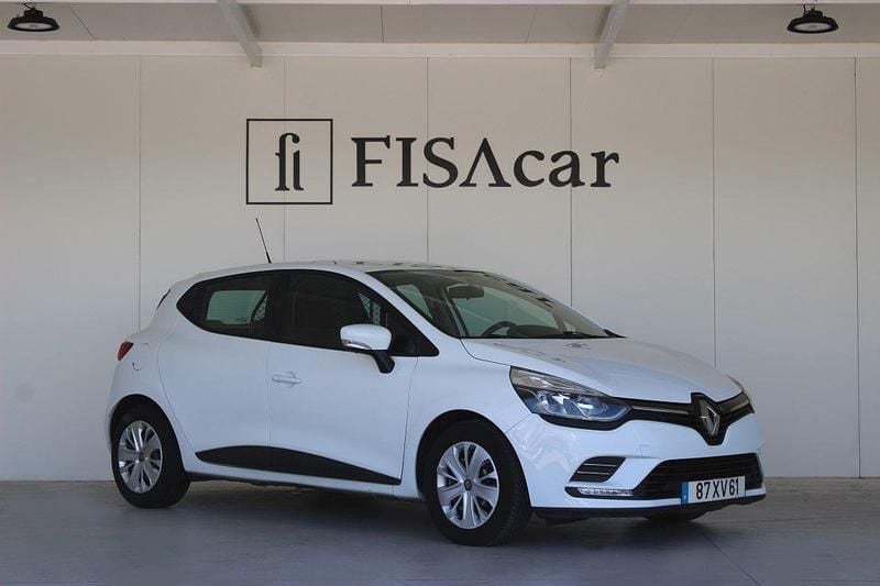 Branco Usado 2019 Renault Clio IV Van | € 14.900 (Preço elevado) - Imagem 1/4