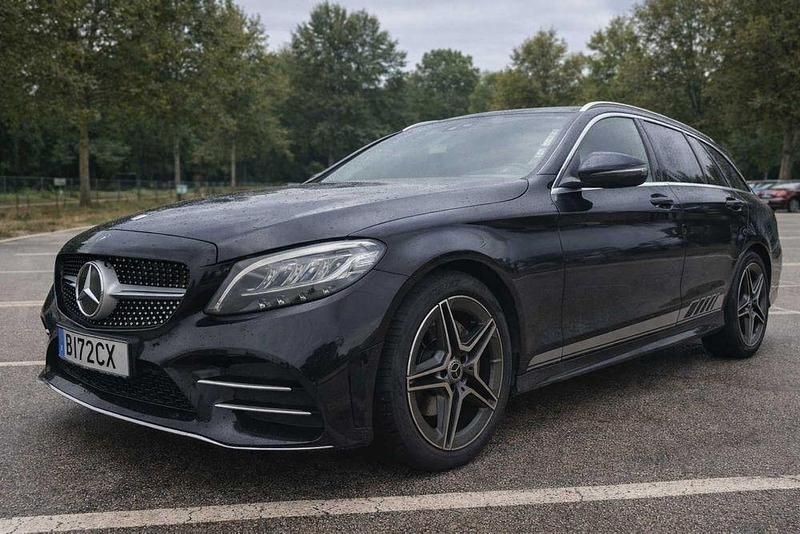 Usado 2019 Mercedes C220 AMG Carrinha | € 29.500 (Preço justo) - Imagem 1/4