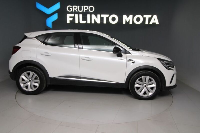 Branco Usado 2024 Mitsubishi ASX Intense SUV | € 32.500 - Imagem 1/4