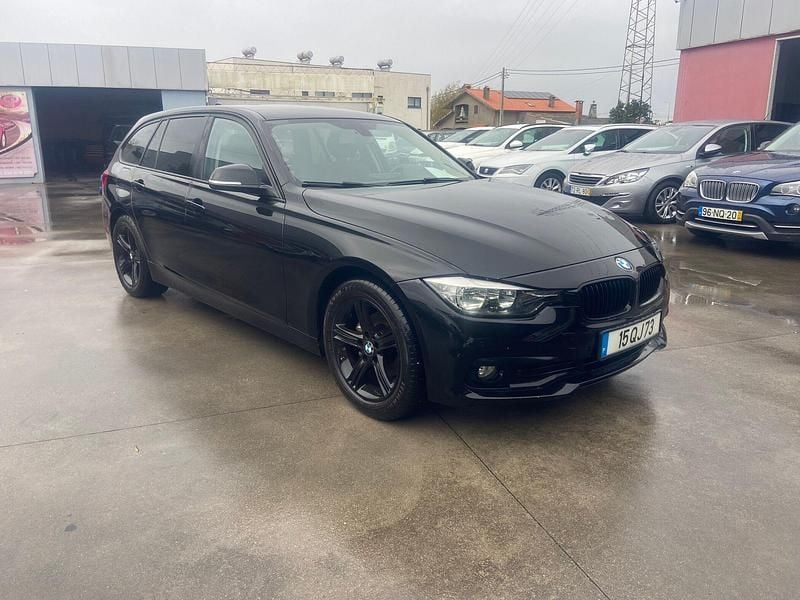 Preto Usado 2015 BMW 318 Advantage Carrinha | € 14.900 (Preço justo) - Imagem 1/4