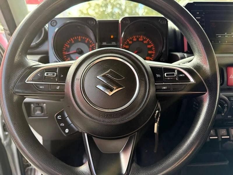 Usado Suzuki Jimny 102 HP (75 kW) 2019 Outro SUV