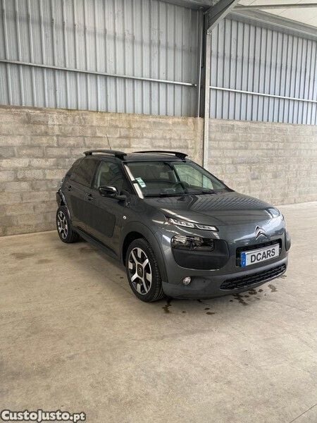 Cinza Usado 2016 Citroën C4 Cactus Citadino | € 5.979 - Imagem 1/1