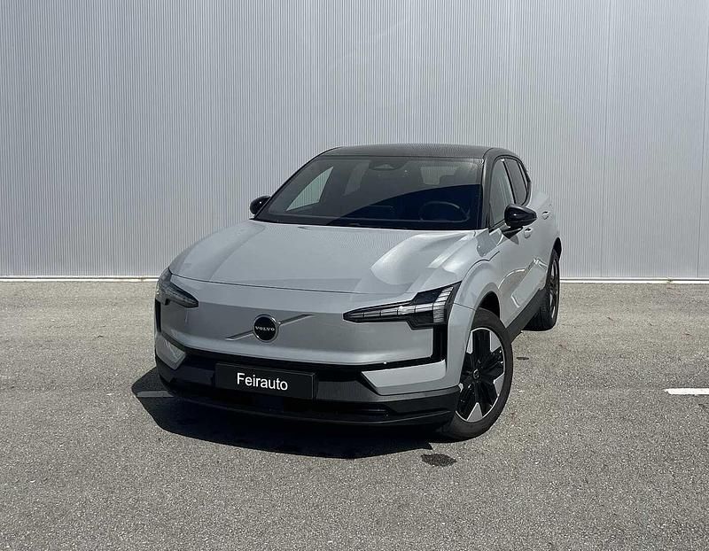 Prateado Usado 2025 Volvo EX30 SUV | € 37.900 (Super Preço) - Imagem 1/3