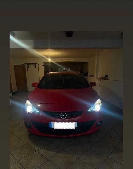 Usado 2012 Opel Astra GTC | € 7.500 - Imagem 1/4