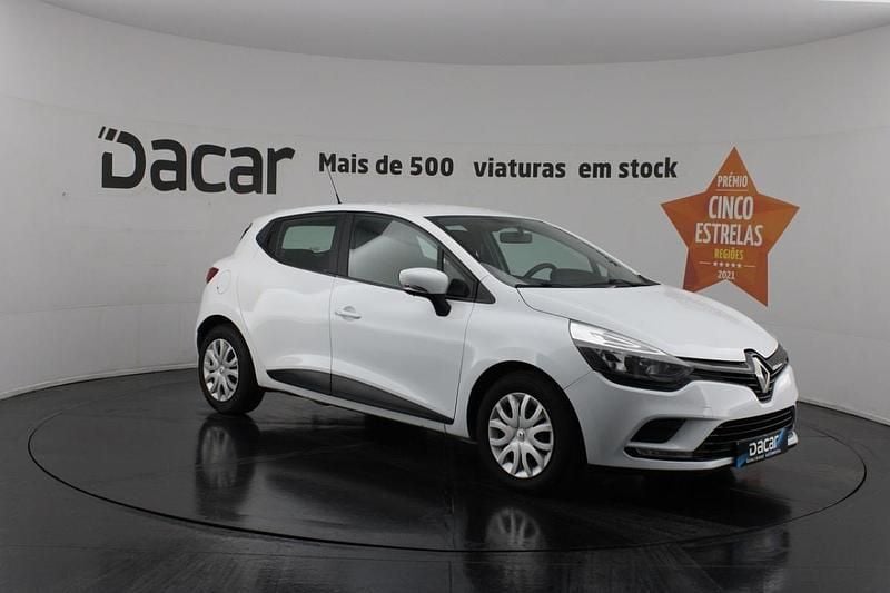 Branco Usado 2016 Renault Clio IV Zen | € 9.999 (Bom preço) - Imagem 1/4