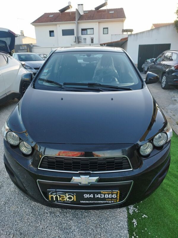 Preto Usado 2012 Chevrolet Aveo LS | € 8.250 - Imagem 1/4