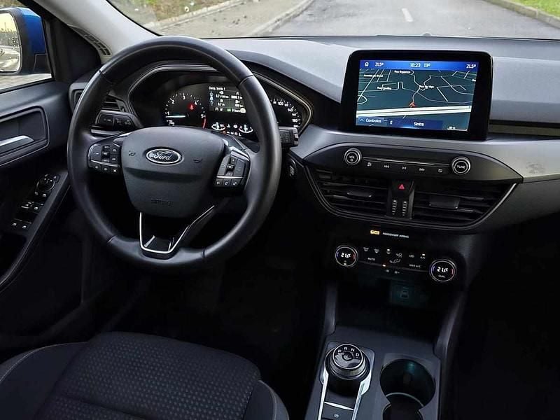 Usado Ford Focus 120 HP (88 kW) 2022 Azul Citadino