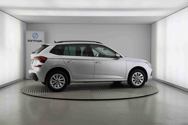 Usado Skoda Kamiq Selection 95 HP (69 kW) 2025 Cinzento SUV