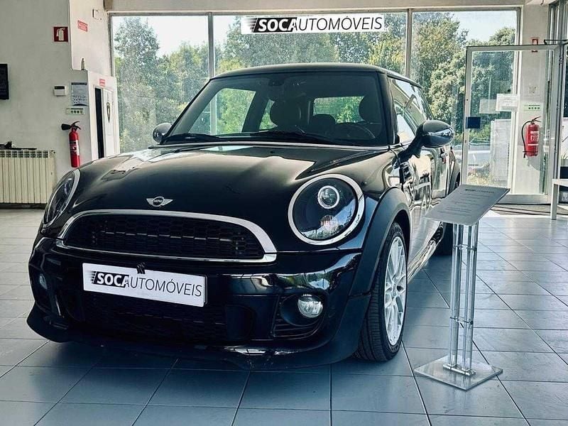 Preto Usado 2012 Mini John Cooper Works Citadino | € 10.990 (Preço justo) - Imagem 1/4