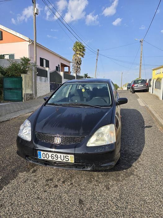 Usado 2003 Honda Civic Sedan | € 2.280 (Super Preço) - Imagem 1/4