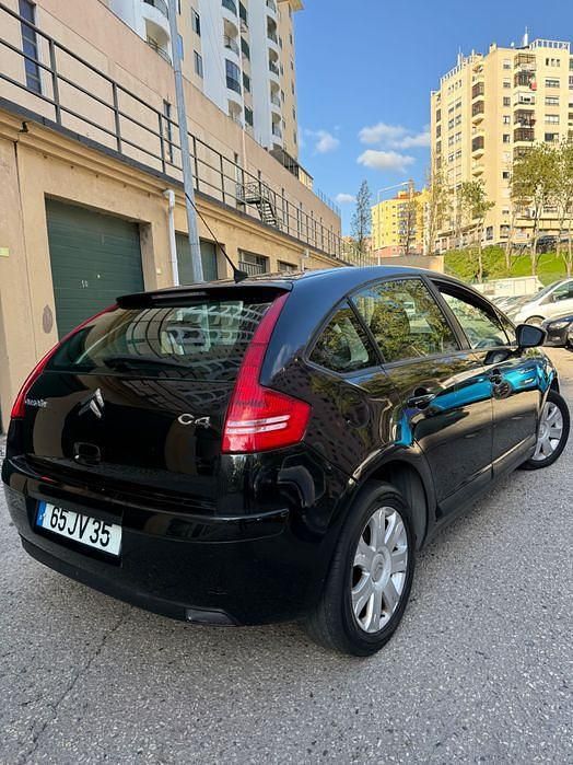 Usado Citroën C4 90 HP (66 kW) 2010 Sedan