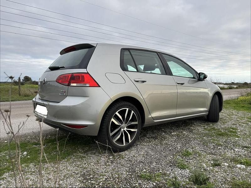 Usado VW Golf VII 110 HP (80 kW) 2016 Sedan