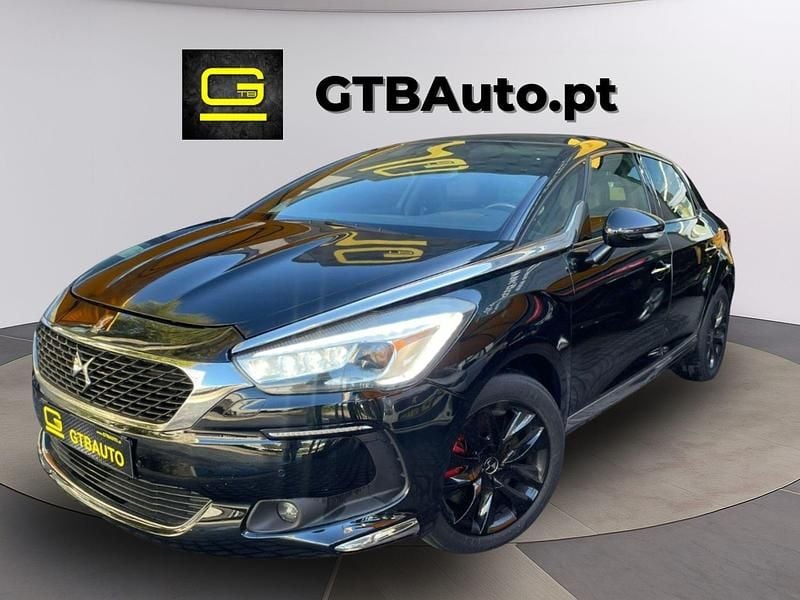 Usado Citroën DS5 Business Class 163 HP (119 kW) 2015 Preto Citadino