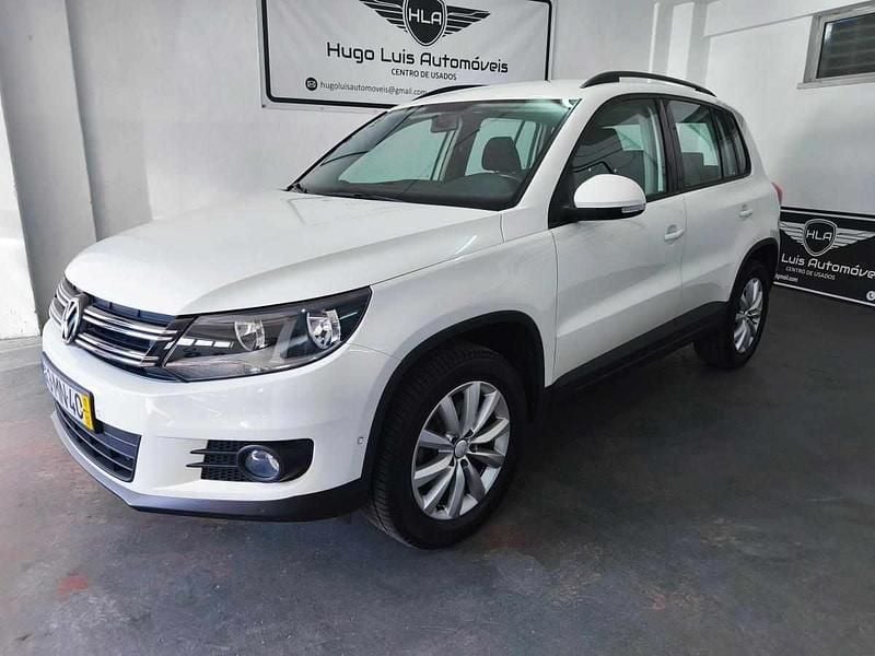 Branco Usado 2011 VW Tiguan SUV | € 11.490 - Imagem 1/4