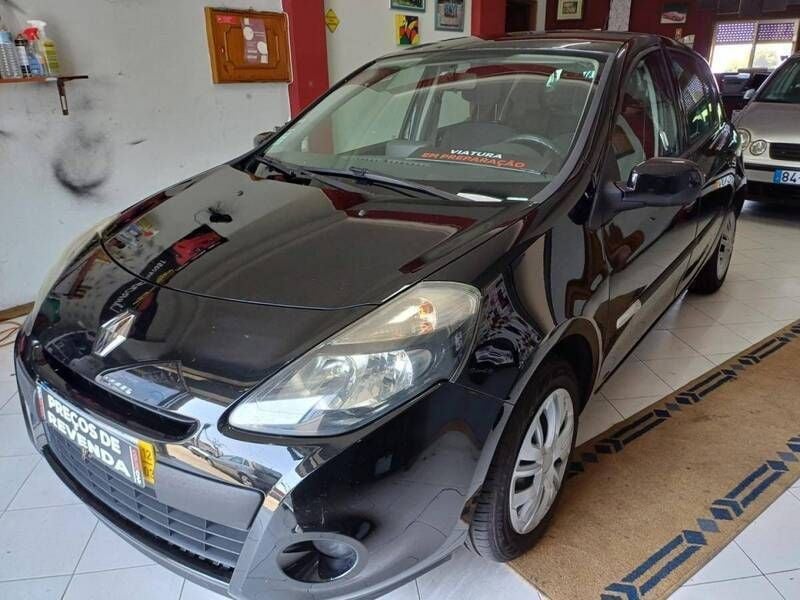 Preto Usado 2012 Renault Clio IV | € 5.399 (Bom preço) - Imagem 1/4