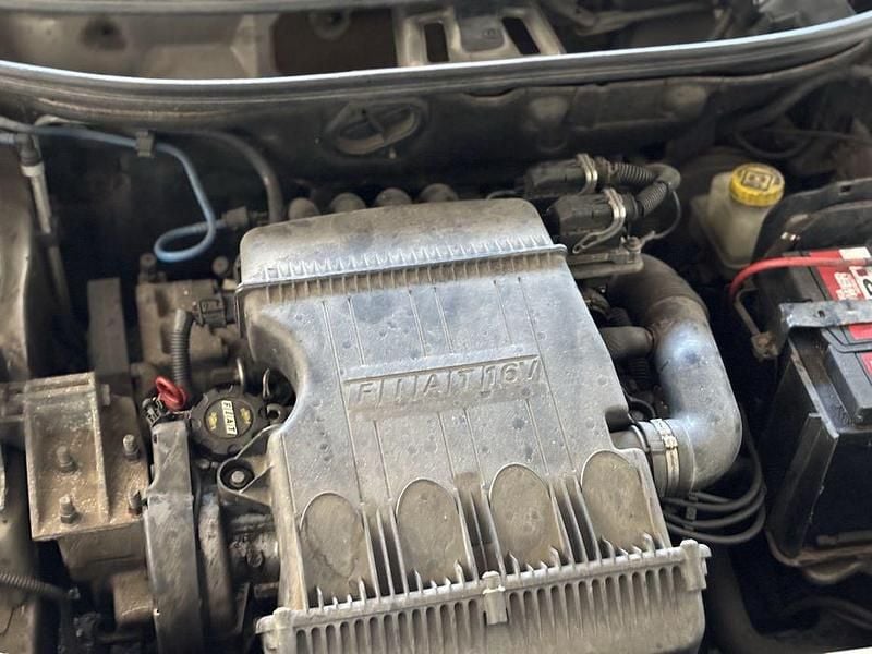 Usado 2000 Fiat Punto Abarth | € 1.800 (Preço justo) - Imagem 1/4