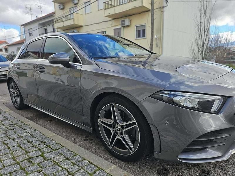 Usado 2019 Mercedes A180 Sedan | € 25.000 (Preço justo) - Imagem 1/4
