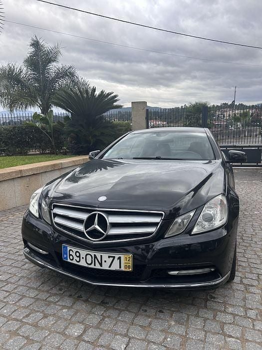 Usado 2012 Mercedes E220 Coupé | € 13.750 (Super Preço) - Imagem 1/4
