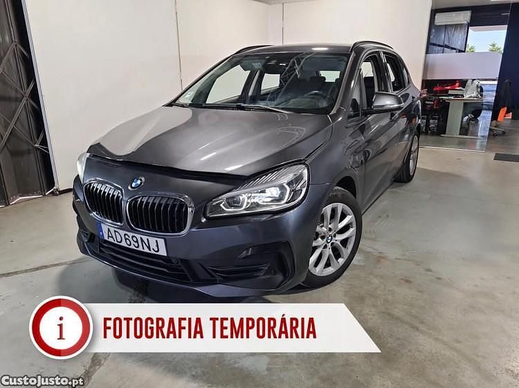 Cinza Usado 2020 BMW 225 Active Tourer Advantage Monovolume | € 18.490 (Preço justo) - Imagem 1/1