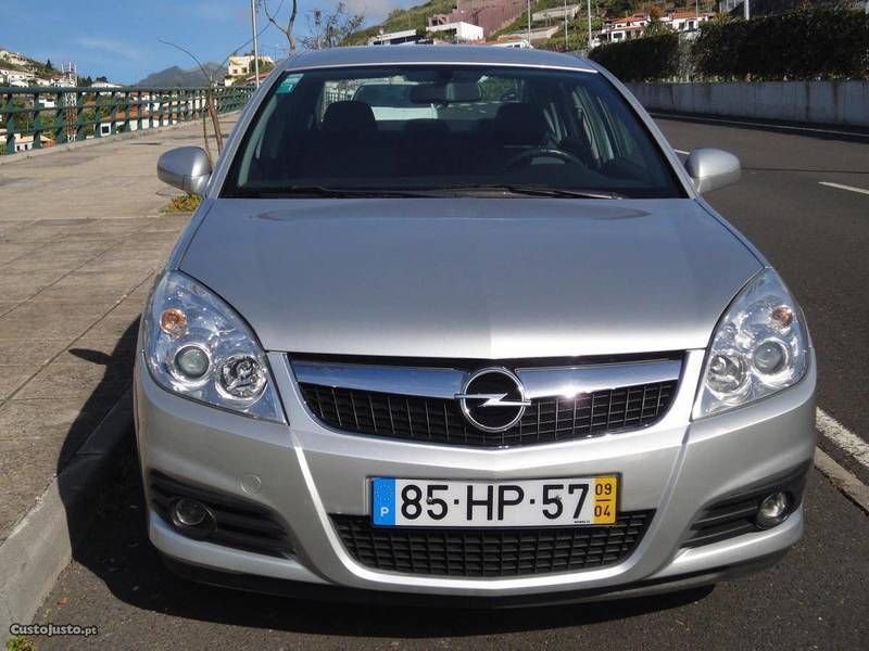 Opel vectra 2009
