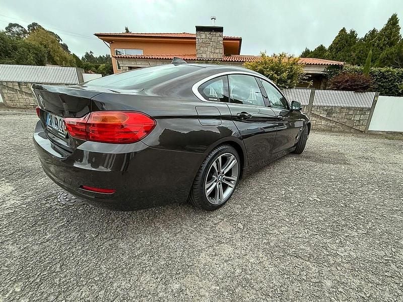 Usado BMW 420 Gran Coupé Advantage 190 HP (139 kW) 2017 Castanho Coupé